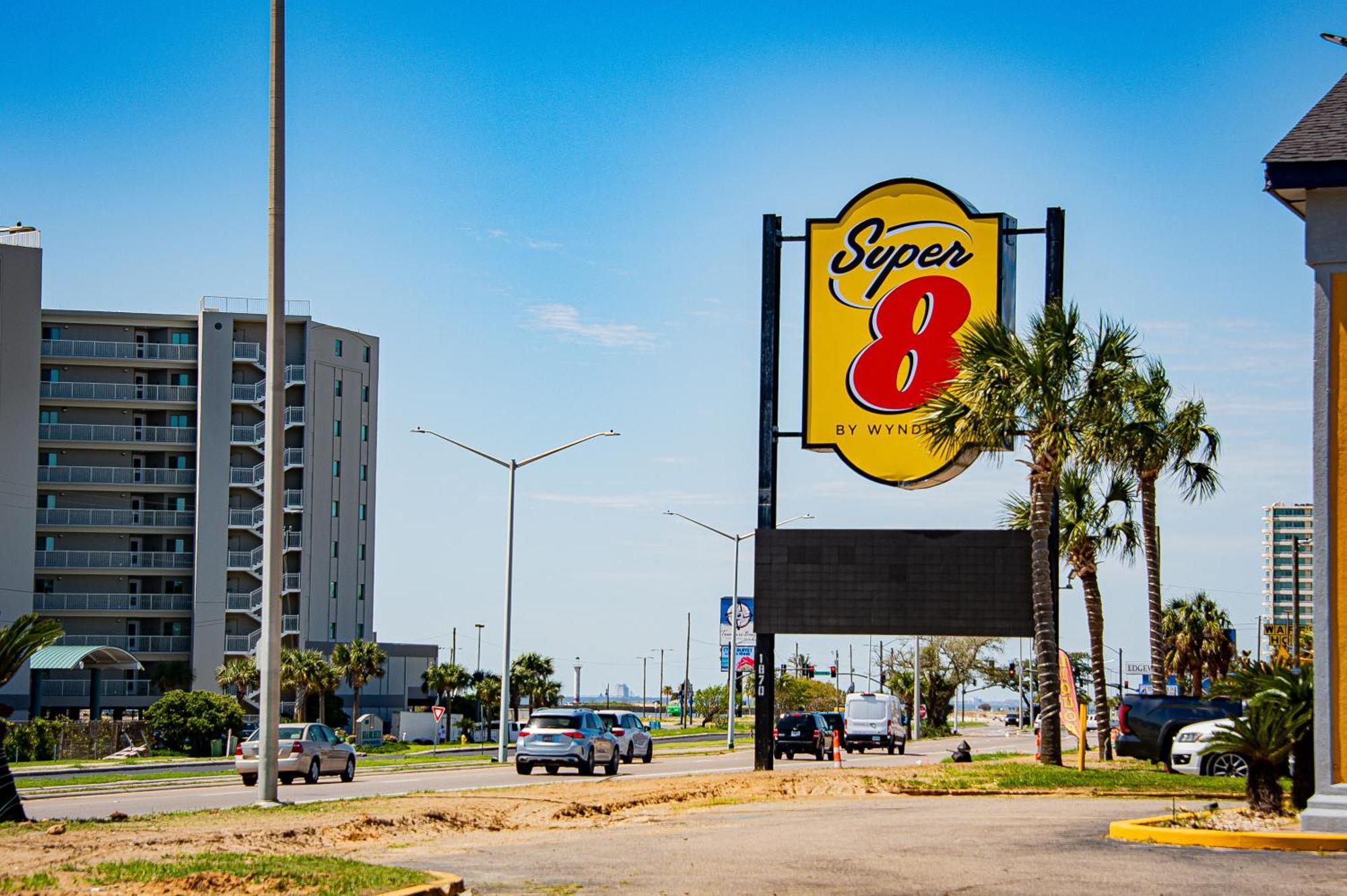 Biloxi Beach Hotel Exterior foto